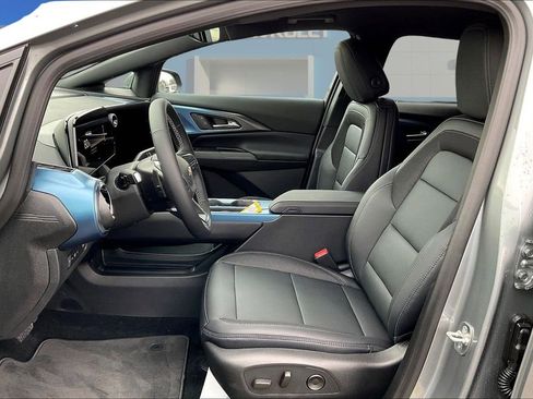 New 2026 Chevrolet Equinox EV LT FWD image 24