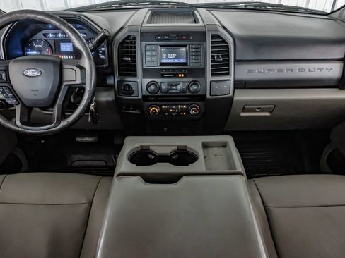Used 2017 Ford F350 XL w/ Power Equipment Group RWD image 13