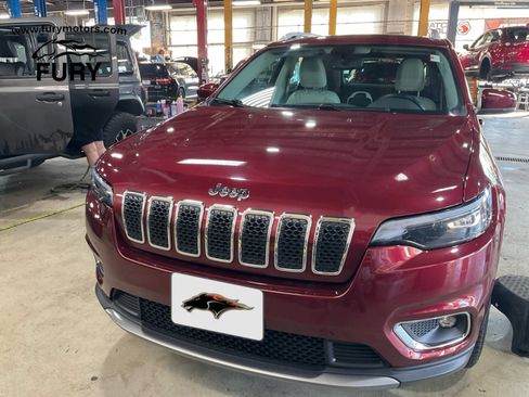 Used 2019 Jeep Cherokee Limited AWD/4WD image 32