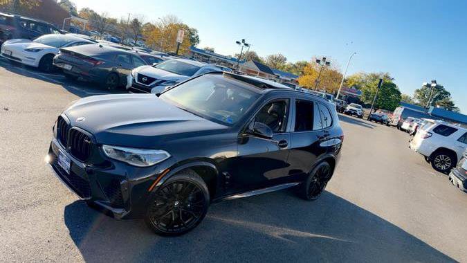 Used 2021 BMW X5 M w/ Competition Package AWD/4WD image 4