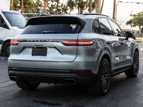 Used 2020 Porsche Cayenne image 13