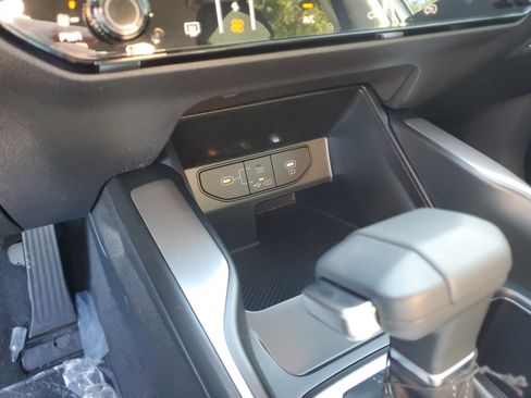 New 2026 Kia Sorento LX FWD image 24