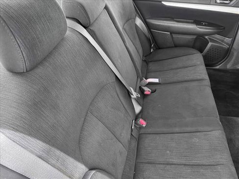 Used 2013 Subaru Legacy 2.5i AWD/4WD image 17