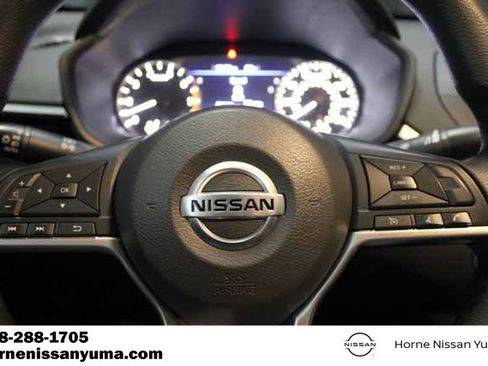 Used 2022 Nissan Altima 2.5 SV image 9