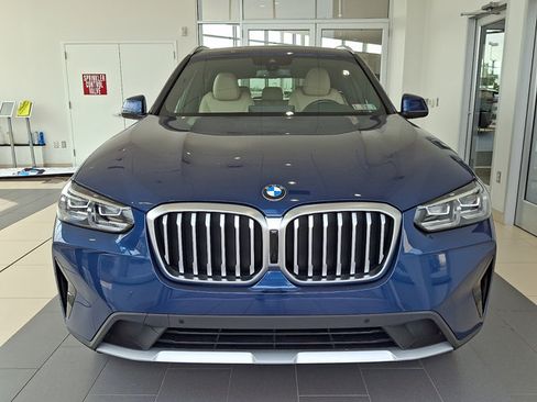 Used 2022 BMW X3 xDrive30i w/ Convenience Package AWD/4WD image 2