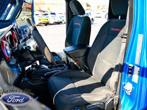 Used 2021 Jeep Gladiator Rubicon image 10