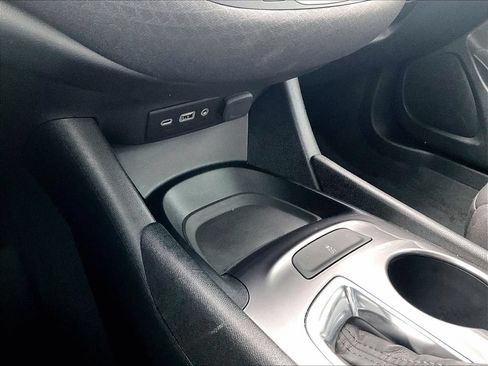 Used 2020 Chevrolet Malibu LS FWD image 31