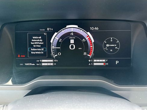 Used 2024 Toyota Tundra Limited w/ Power Package image 12