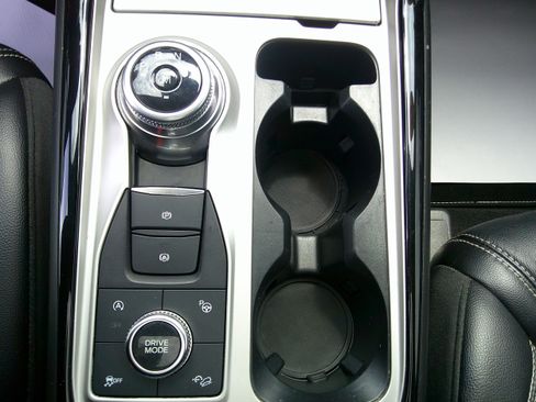 Used 2022 Ford Explorer ST w/ Equipment Group 401A image 19