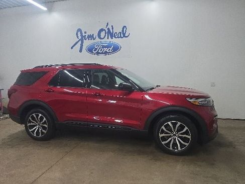 Certified 2022 Ford Explorer ST AWD/4WD image 1