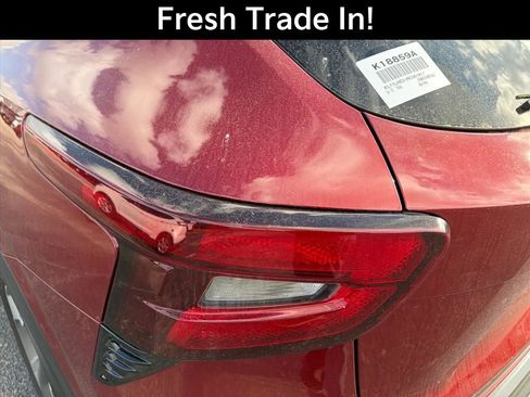 Certified 2024 Chevrolet Trax LT w/ Driver Confidence Package image 10