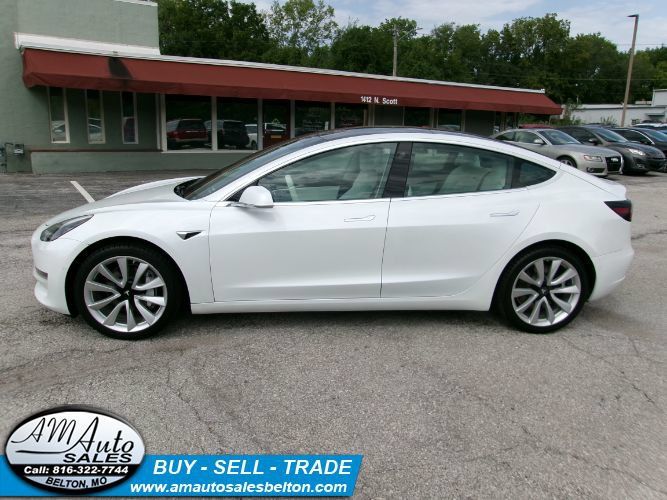 Used 2020 Tesla Model 3 Standard Range Plus RWD image 2