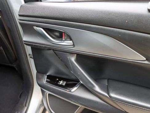 Used 2016 MAZDA CX-9 Touring image 34