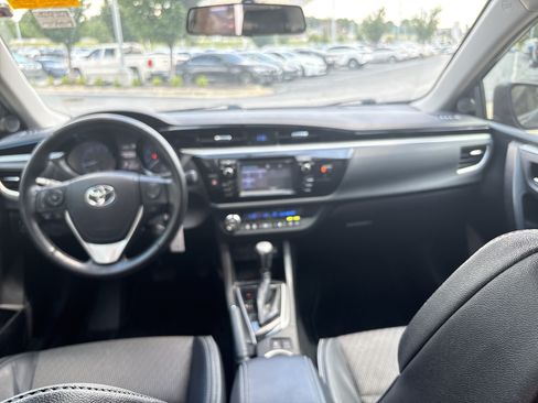 Used 2016 Toyota Corolla S w/ Body Protection Package #1 FWD image 27