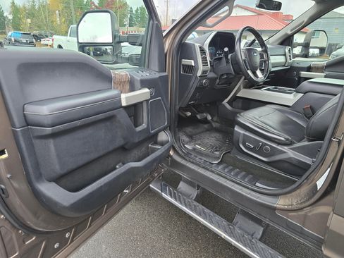 Used 2017 Ford F350 Lariat w/ FX4 4x4 Off Road Package image 26
