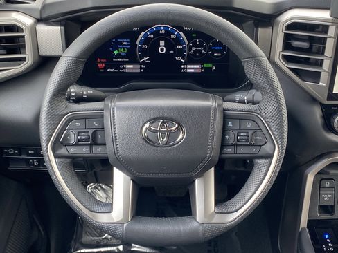 Certified 2025 Toyota Tundra Limited image 17