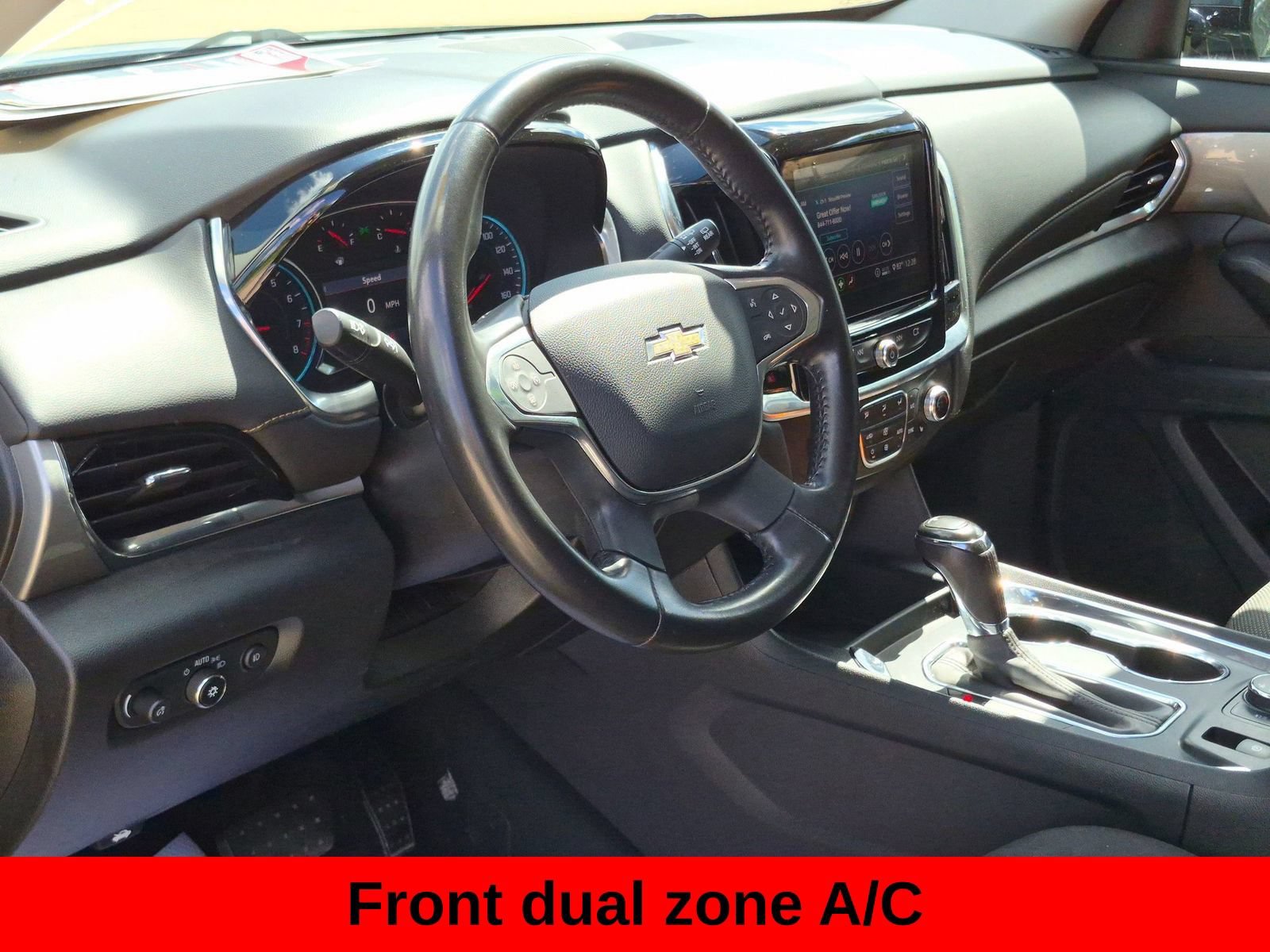 Used 2020 Chevrolet Traverse LT FWD image 14