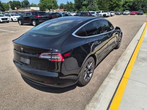 Used 2019 Tesla Model 3 RWD image 6