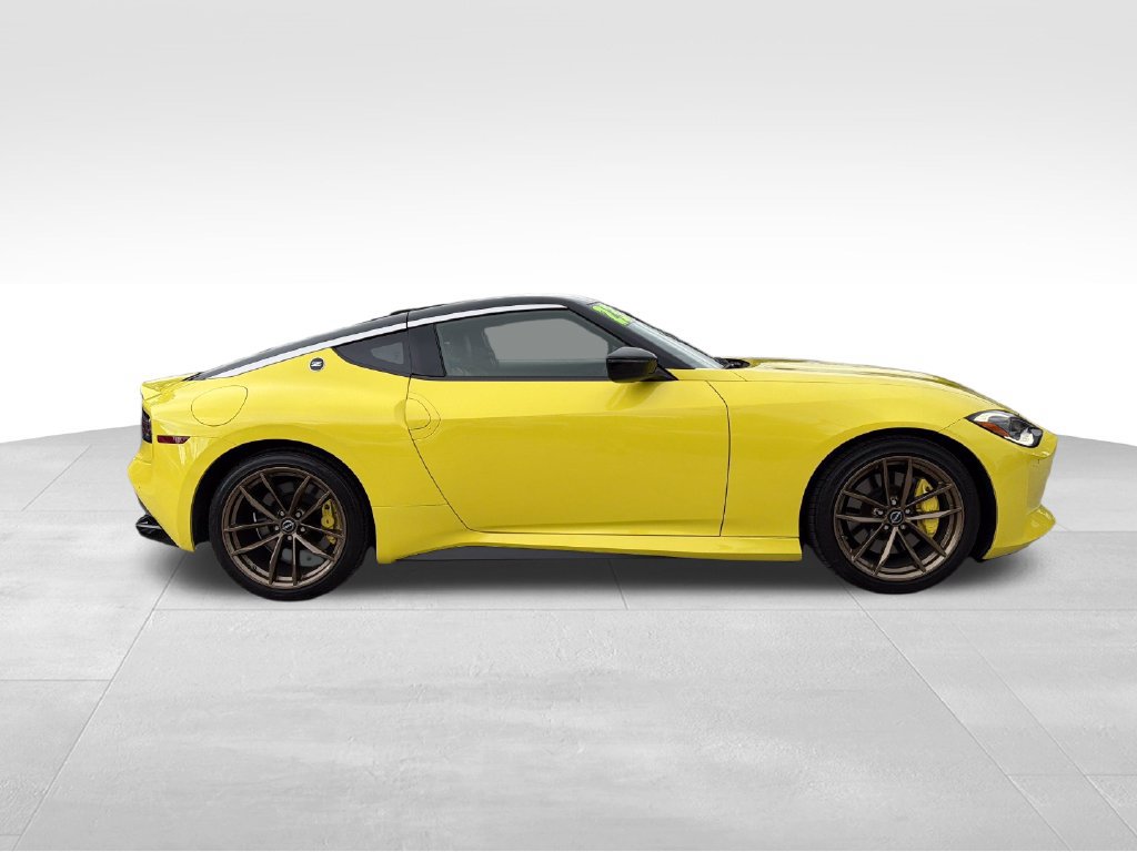 Used 2023 Nissan Z w/ Floor Mat Package (L93) RWD image 9