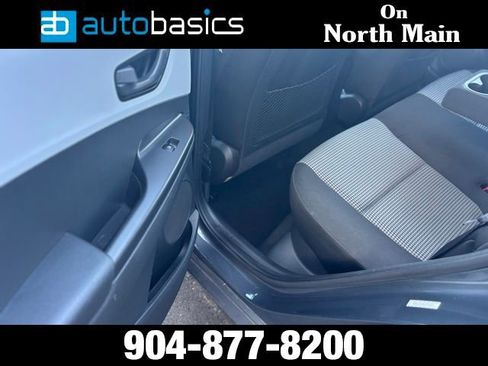 Used 2019 Hyundai Kona SE image 21