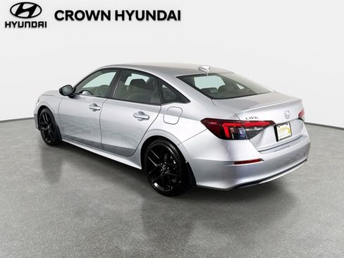Used 2025 Honda Civic Sport image 8