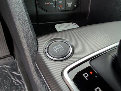 New 2026 Kia Sportage EX image 33