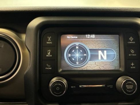 Used 2018 Jeep Wrangler Unlimited Sport AWD/4WD image 23