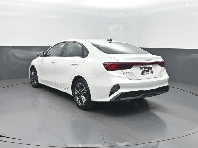Used 2024 Kia Forte LXS w/ LXS Technology Package FWD image 28