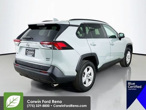 Used 2019 Toyota RAV4 XLE AWD/4WD image 9