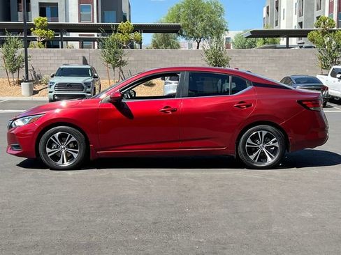 Certified 2022 Nissan Sentra SV image 2