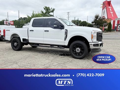 Used 2023 Ford F250 XL w/ Snow Plow Prep Package AWD/4WD image 1