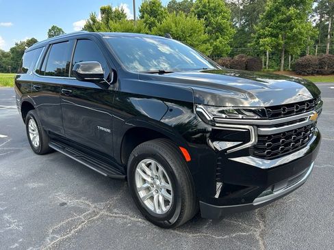 Used 2024 Chevrolet Tahoe LS RWD image 17