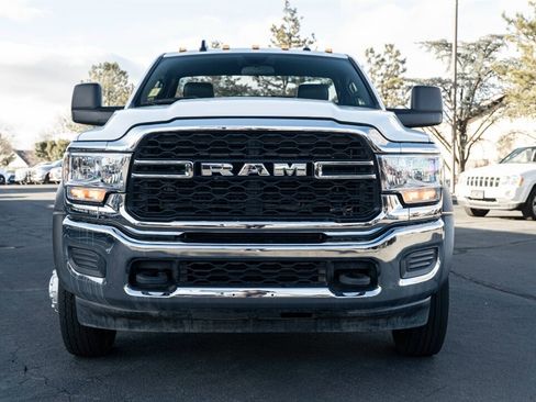 Used 2023 RAM 5500 Tradesman w/ Chrome Appearance Group image 4