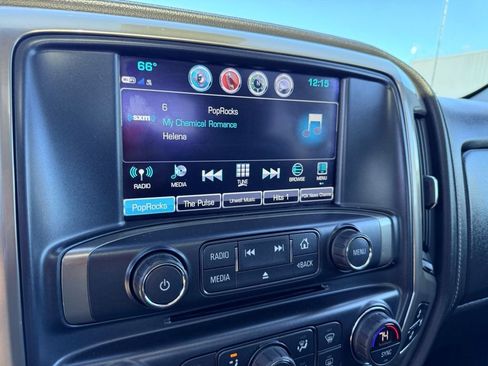 Used 2018 Chevrolet Silverado 1500 High Country image 29