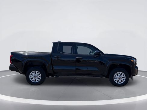 Certified 2025 Toyota Tacoma SR w/ SR Upgrade Package AWD/4WD image 6
