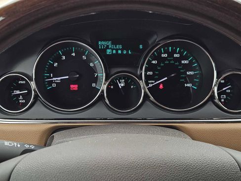 Used 2016 Buick Enclave Premium image 15