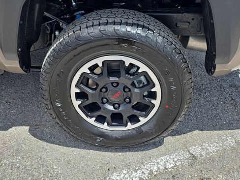 New 2026 Toyota Tacoma TRD Off-Road AWD/4WD image 27