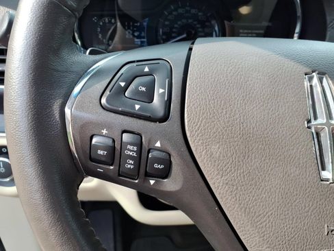 Used 2015 Lincoln MKT AWD w/ Equipment Group 201A image 22