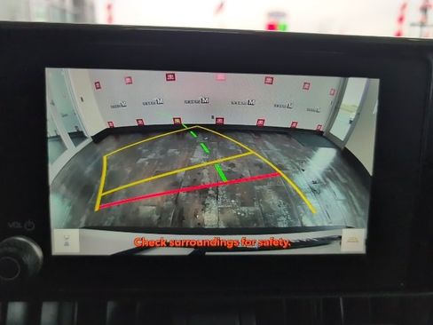 Used 2024 Toyota RAV4 XLE image 20