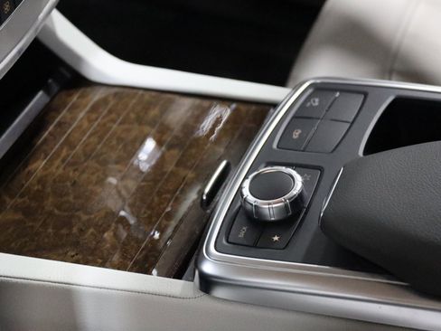 Used 2013 Mercedes-Benz GL 450 4MATIC image 60