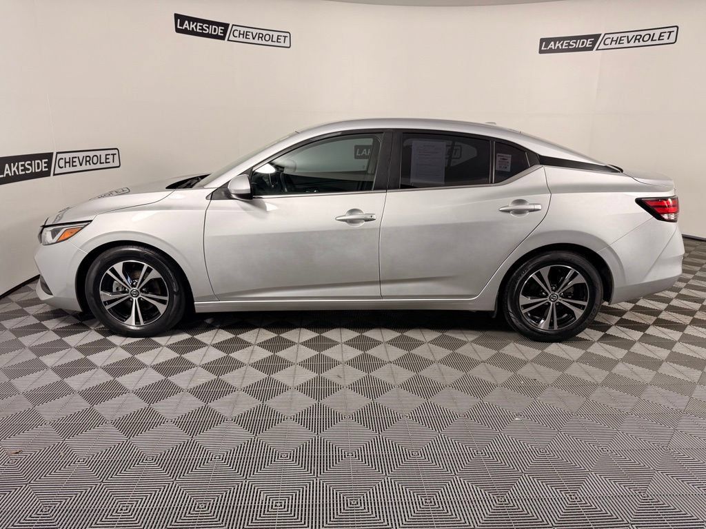 Used 2023 Nissan Sentra SV FWD image 3