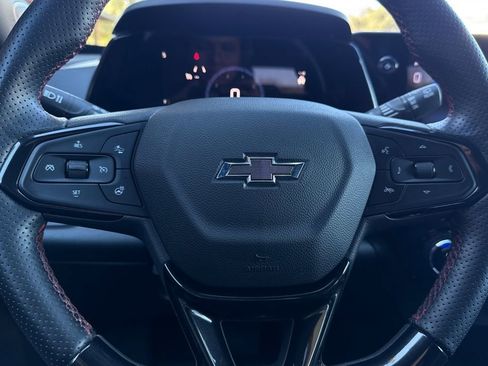 Certified 2024 Chevrolet Trax RS image 26