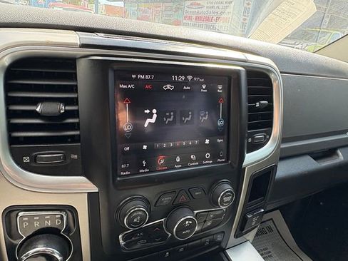 Used 2018 RAM 1500 Lone Star image 27