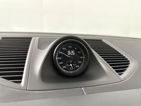 Certified 2022 Porsche Macan GTS image 29