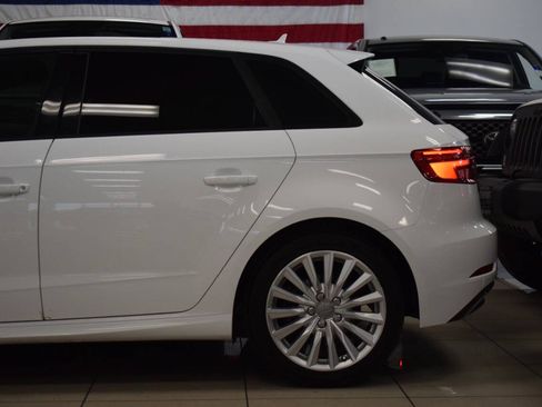 Used 2017 Audi A3 e-tron Premium FWD image 15