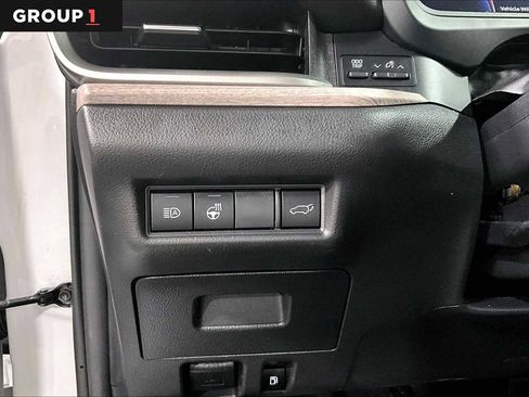 Used 2024 Toyota Grand Highlander Platinum image 35