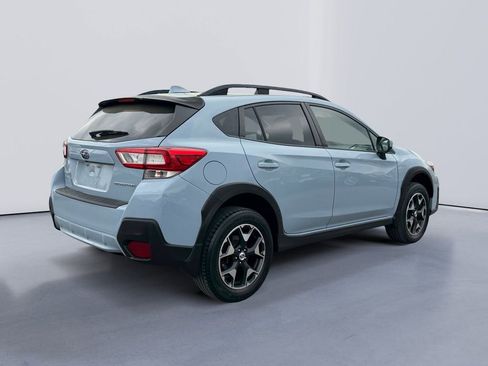 Used 2018 Subaru Crosstrek 2.0i Premium w/ Eyesight System image 3