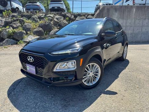 Certified 2021 Hyundai Kona SEL AWD/4WD image 2