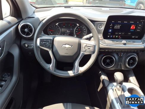 Used 2025 Chevrolet Blazer LT image 7