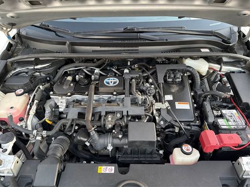 Used 2020 Toyota Corolla LE image 12